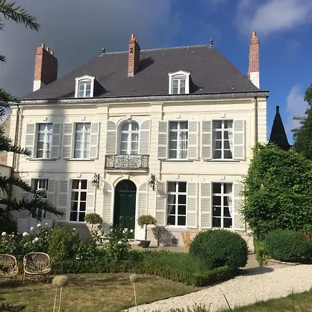 Entre Cour Et Jardin 2* Arras