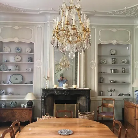 Entre Cour Et Jardin Bed & Breakfast