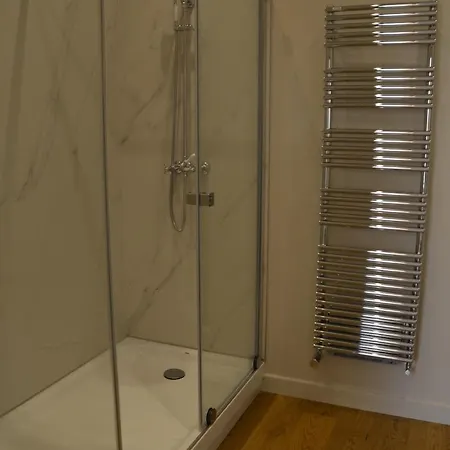 Bed and breakfast Entre Cour Et Jardin