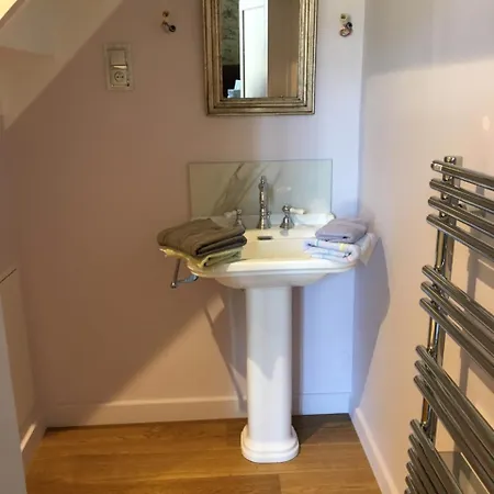 Entre Cour Et Jardin Bed and breakfast 3*