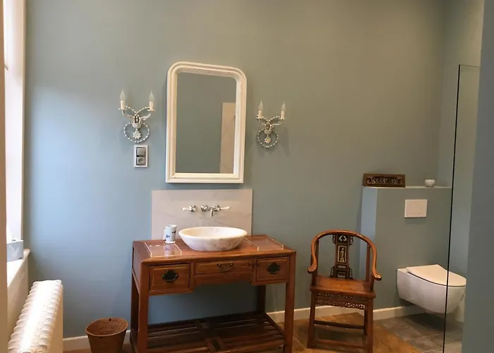 Bed & Breakfast Entre Cour Et Jardin