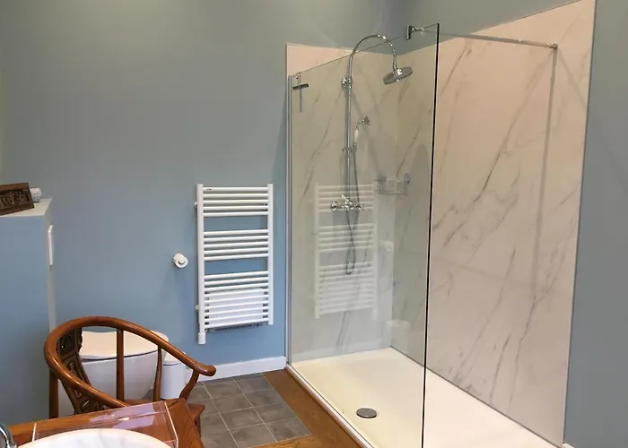 Bed & Breakfast Entre Cour Et Jardin Arras